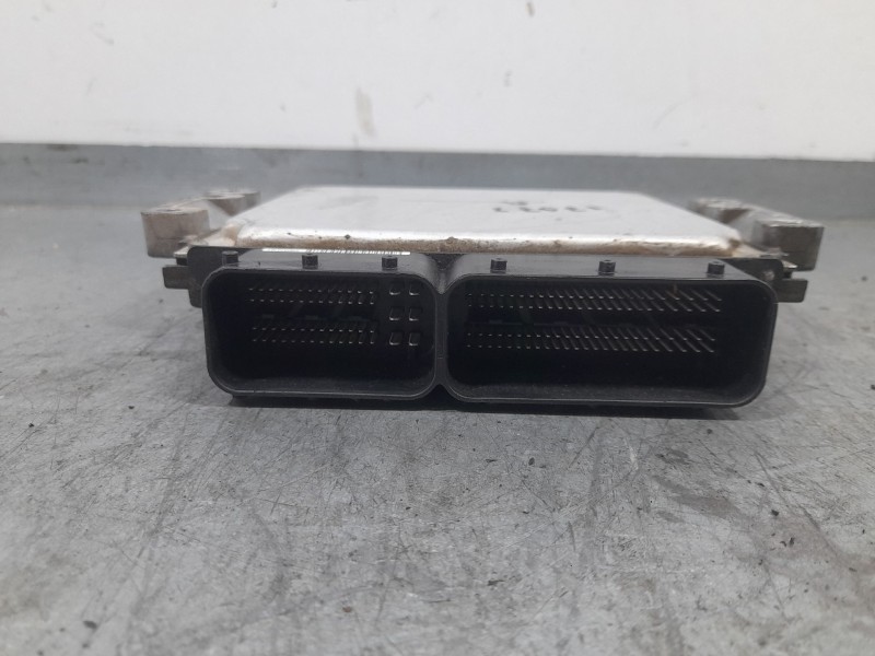 Recambio de centralita motor uce para hyundai ix20 (jc) 1.4 crdi referencia OEM IAM 391302A400  