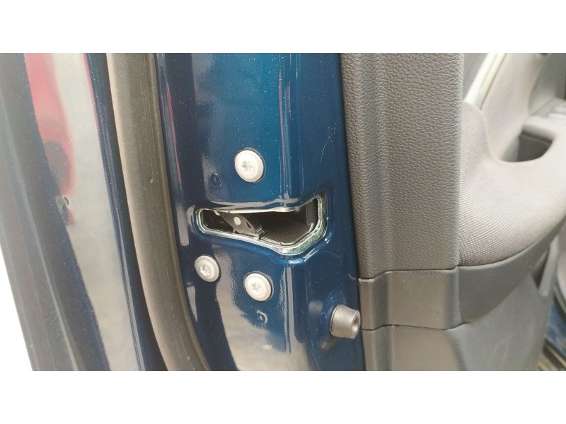 Recambio de cerradura puerta delantera izquierda para toyota c-hr (_x1_) 2.0 hybrid (maxh10)10 referencia OEM IAM 69040F4140  