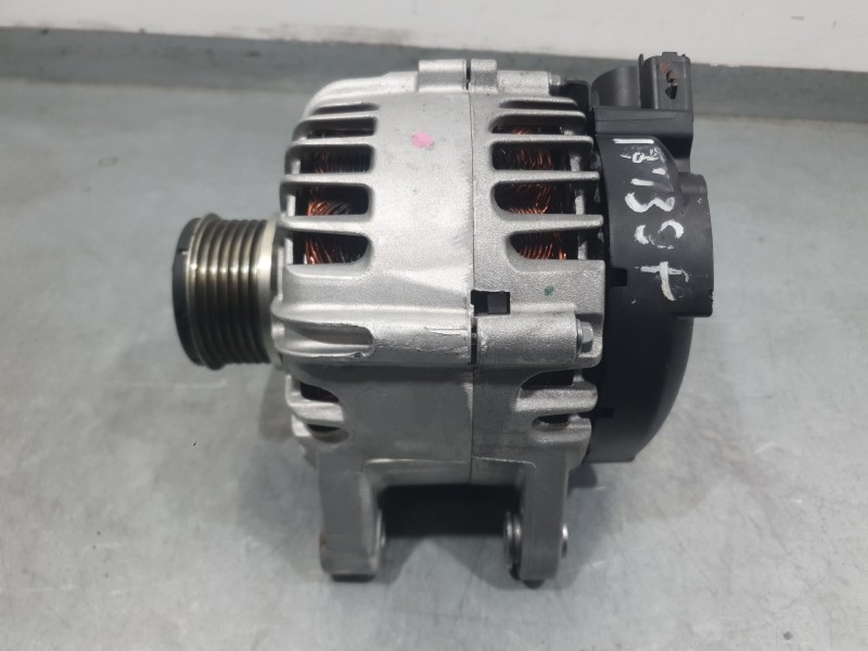 Recambio de alternador para peugeot 2008 ii (ud_, us_, uy_, uj_, ur_, uc_) 1.2 puretech 100 referencia OEM IAM 9835688980 224014