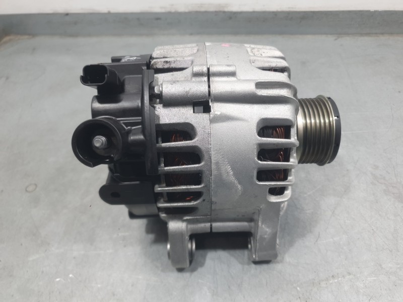 Recambio de alternador para peugeot 2008 ii (ud_, us_, uy_, uj_, ur_, uc_) 1.2 puretech 100 referencia OEM IAM 9835688980 224014