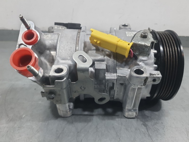 Recambio de compresor aire acondicionado para peugeot 2008 ii (ud_, us_, uy_, uj_, ur_, uc_) 1.2 puretech 100 referencia OEM IAM