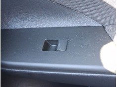 MANDO ELEVALUNAS DELANTERO DERECHO 84810F4020 