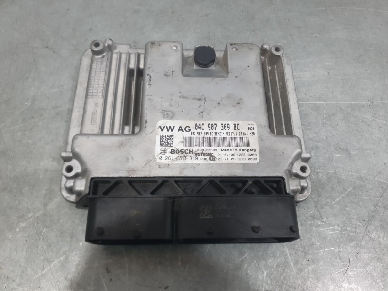 Recambio de centralita motor uce para seat arona (kj7, kjp) 1.0 tgi referencia OEM IAM 04C907309BC 0261S18349 BOSCH