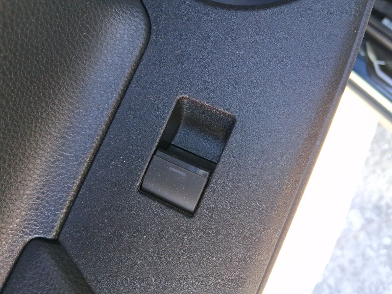 Recambio de mando elevalunas trasero izquierdo para toyota c-hr (_x1_) 2.0 hybrid (maxh10)10 referencia OEM IAM 84810F4020  