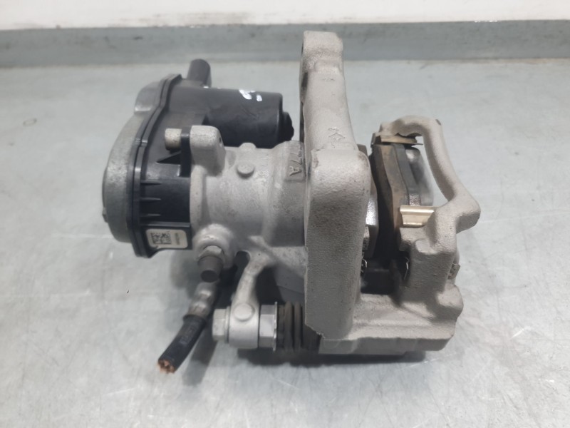 Recambio de pinza freno trasera derecha para peugeot 2008 ii (ud_, us_, uy_, uj_, ur_, uc_) 1.2 puretech 100 referencia OEM IAM 