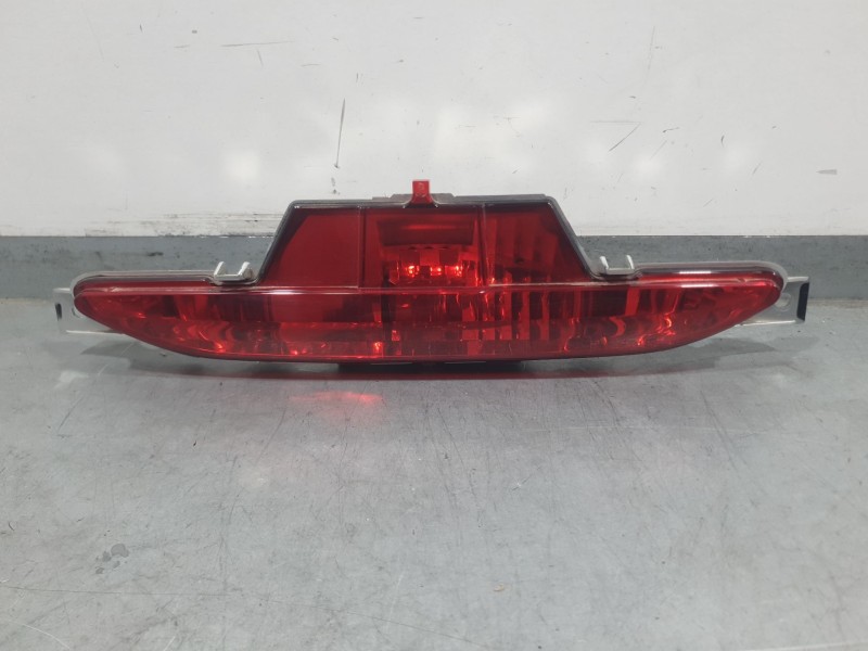 Recambio de piloto trasero central para opel corsa f (p2jo) 1.2 (68) referencia OEM IAM 9674308980 010830 HELLA