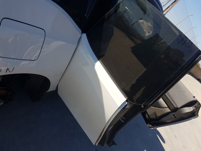 Recambio de puerta trasera derecha para bmw i3 (i01) electric referencia OEM IAM 51007427336  