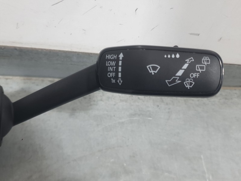 Recambio de mando luces y limpia para seat arona (kj7, kjp) 1.0 tgi referencia OEM IAM 5Q0953521GE  