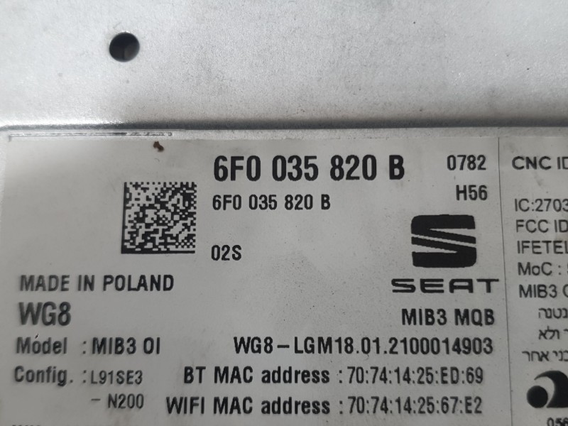 Recambio de sistema audio / radio para seat arona (kj7, kjp) 1.0 tgi referencia OEM IAM 6F0035820B  