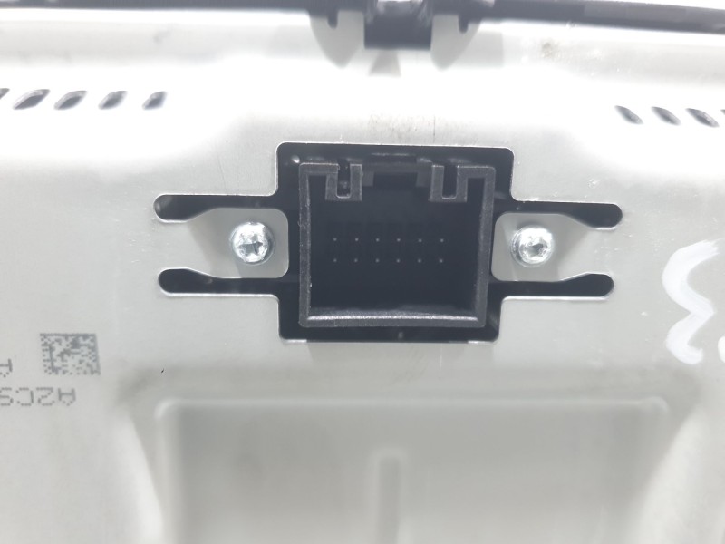 Recambio de sistema navegacion gps para seat arona (kj7, kjp) 1.0 tgi referencia OEM IAM 6F0919605B  