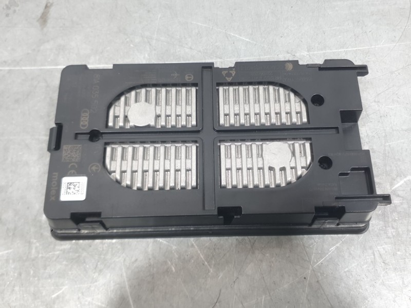 Recambio de cargador inductivo para seat arona (kj7, kjp) 1.0 tgi referencia OEM IAM 81A035502  