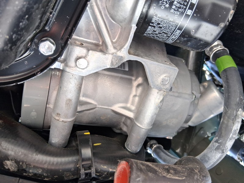 Recambio de compresor aire acondicionado para toyota c-hr (_x1_) 2.0 hybrid (maxh10)10 referencia OEM IAM 8837010020  