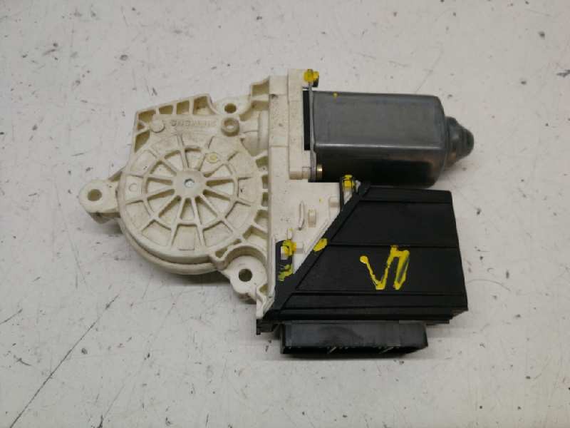 Recambio de motor elevalunas delantero derecho para seat ibiza (6k) referencia OEM IAM  1000001843704 