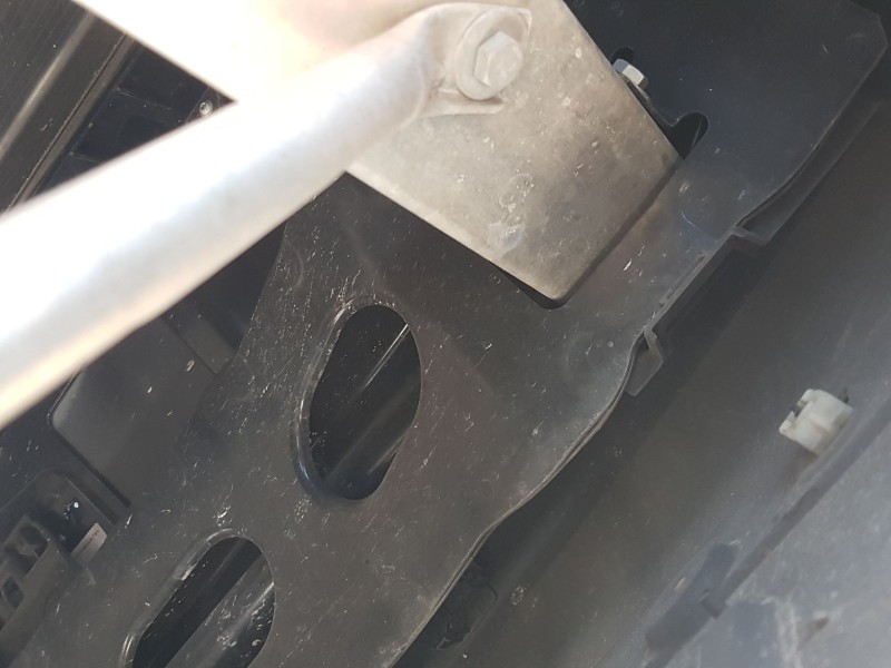 Recambio de refuerzo paragolpes trasero para bmw i3 (i01) electric referencia OEM IAM 41007266943  