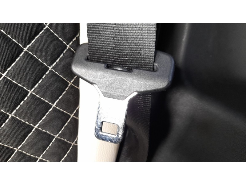Recambio de cinturon seguridad trasero derecho para fiat 500 c (312_) 1.2 (312cxa1a, 312axa1a) referencia OEM IAM 735492576  
