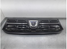 REJILLA DELANTERA 623108484R 