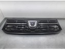 Recambio de rejilla delantera para dacia logan ii tce 90 lpg referencia OEM IAM 623108484R  