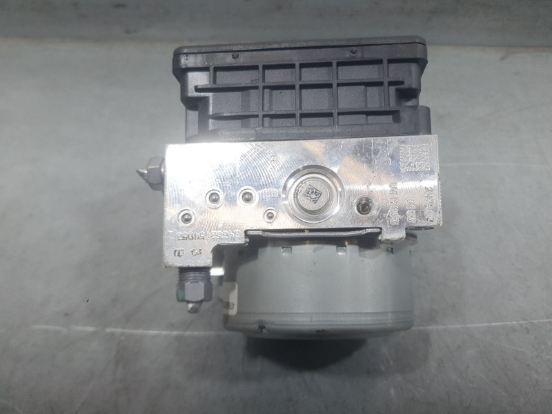 Recambio de abs para dacia sandero iii 1.0 tce 90 referencia OEM IAM 476609242R  