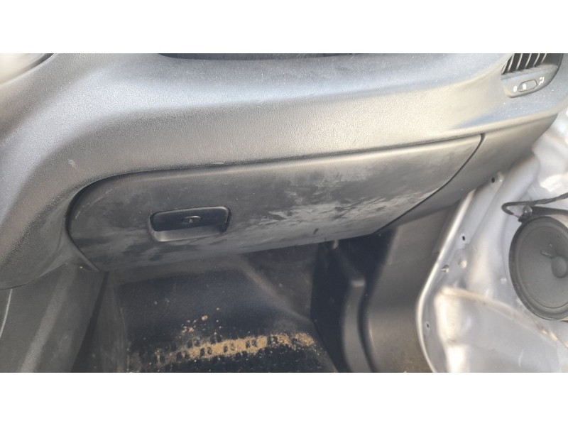 Recambio de guantera para fiat doblo cargo (263_) 1.3 d multijet (263wxu1a) referencia OEM IAM 735498645 735498647 