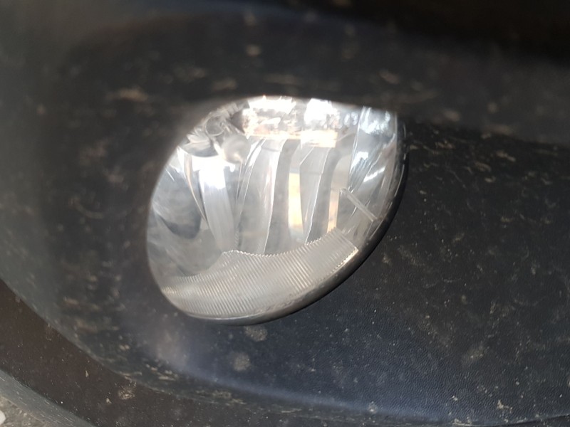 Recambio de faro antiniebla derecho para renault express furgoneta/monovolumen 1.5 blue dci 75 (f6aa) referencia OEM IAM 2615078