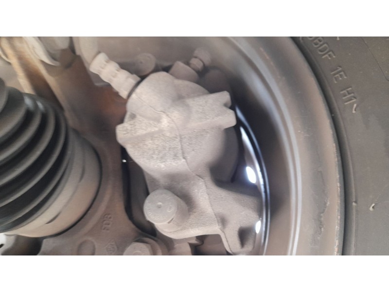 Recambio de pinza freno delantera izquierda para renault express furgoneta/monovolumen 1.5 blue dci 75 (f6aa) referencia OEM IAM