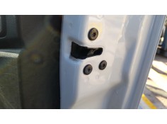 CERRADURA PUERTA DELANTERA DERECHA 805022699R 