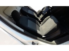 ASIENTO DELANTERO DERECHO 