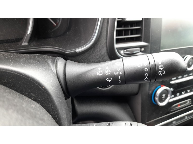Recambio de mando luces y limpia para renault megane iv hatchback (b9a/m/n_) 1.2 tce 130 (b9mr) referencia OEM IAM 255678341R  