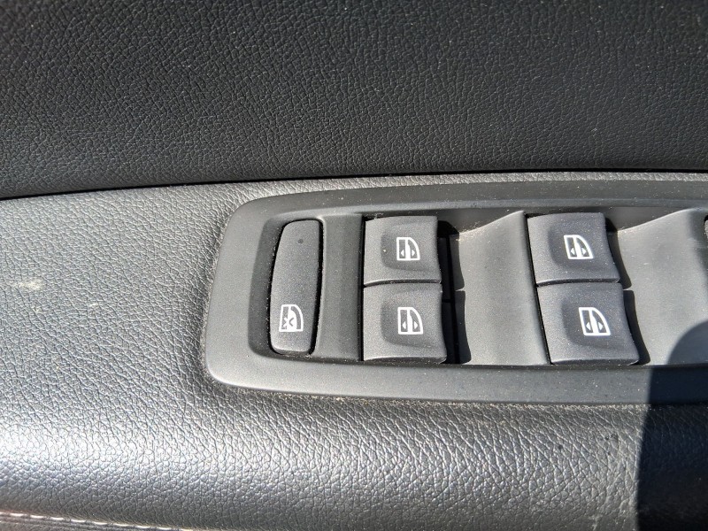 Recambio de mando elevalunas delantero izquierdo para renault megane iv hatchback (b9a/m/n_) 1.2 tce 130 (b9mr) referencia OEM I