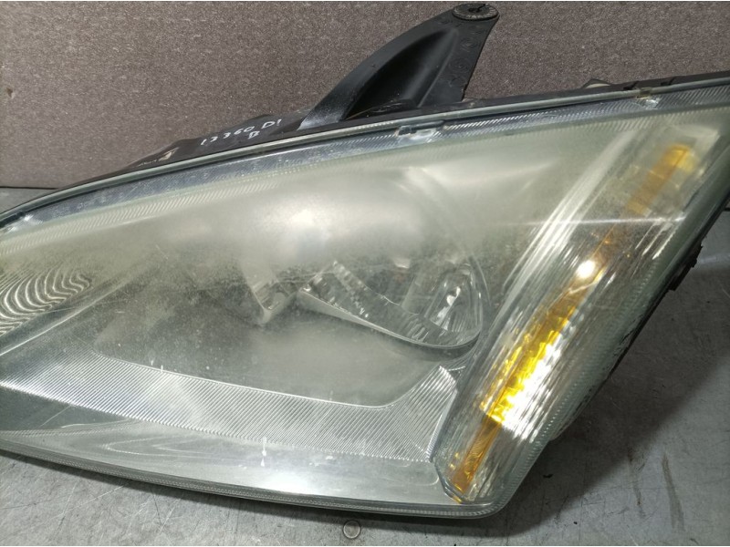 Recambio de faro izquierdo para ford focus berlina (cap) trend referencia OEM IAM 4M5113W030AC  PULIR