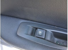 Recambio de mando elevalunas trasero derecho para renault megane iv hatchback (b9a/m/n_) 1.2 tce 130 (b9mr) referencia OEM IAM 2
