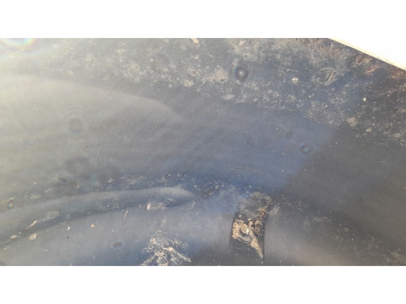 Recambio de plastico pase rueda tras. izq. para fiat doblo cargo (263_) 1.3 d multijet (263wxu1a) referencia OEM IAM 52128367  