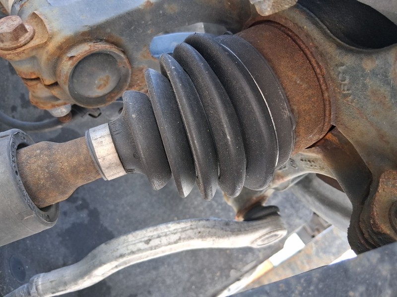 Recambio de transmision delantera izquierda para renault megane iv hatchback (b9a/m/n_) 1.2 tce 130 (b9mr) referencia OEM IAM 39