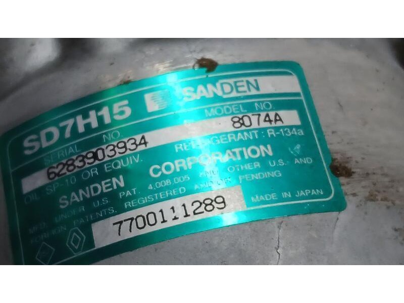 Recambio de compresor aire acondicionado para renault laguna (b56) referencia OEM IAM 7700111289 SANDEN 8074A SD7H15