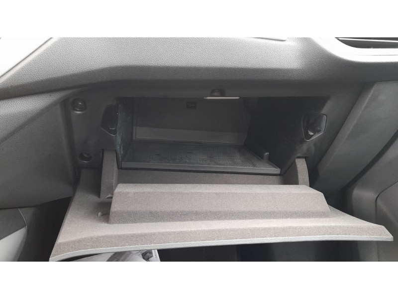 Recambio de guantera para bmw 1 (f40) 116 d referencia OEM IAM 51167937981  