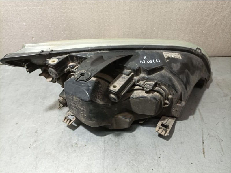 Recambio de faro izquierdo para ford focus berlina (cap) trend referencia OEM IAM 4M5113W030AC  PULIR