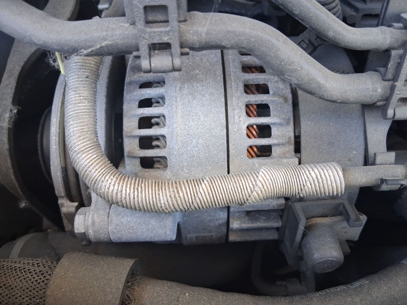 Recambio de alternador para bmw 1 (f40) 116 d referencia OEM IAM 12317640132  