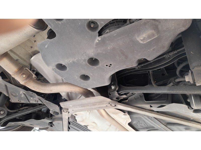 Recambio de puente trasero para bmw 1 (f40) 116 d referencia OEM IAM 33306851560 DISCO C/ABS 5 TORNILLOS 