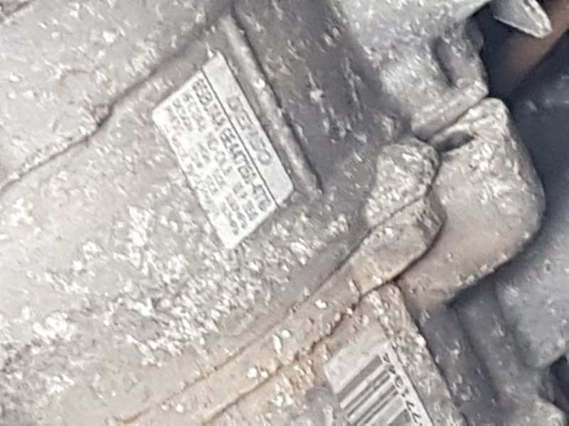 Recambio de compresor aire acondicionado para bmw 1 (f20) 116 d referencia OEM IAM 64529223694  