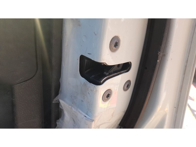 Recambio de cerradura puerta delantera derecha para nissan x-trail ii (t31) 2.0 dci 4x4 referencia OEM IAM 80500JG400  