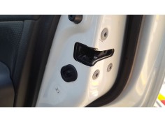 Recambio de cerradura puerta trasera derecha para nissan x-trail ii (t31) 2.0 dci 4x4 referencia OEM IAM 82500JG000  