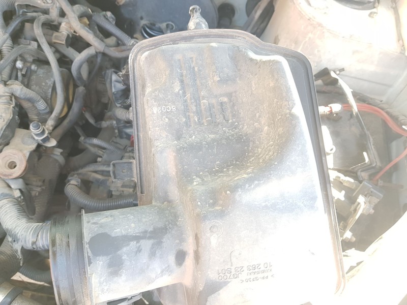 Recambio de carcasa filtro aire para nissan x-trail ii (t31) 2.0 dci 4x4 referencia OEM IAM 16500JG00C  