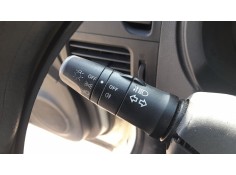 MANDO LUCES Y LIMPIA 25540EM06E 25260EM00E