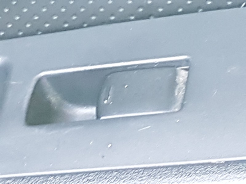 Recambio de mando elevalunas delantero derecho para nissan x-trail ii (t31) 2.0 dci 4x4 referencia OEM IAM 25411JG05A  