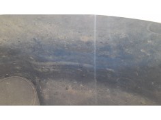 PLASTICO PASE RUEDA TRAS. DCH. 52121706 