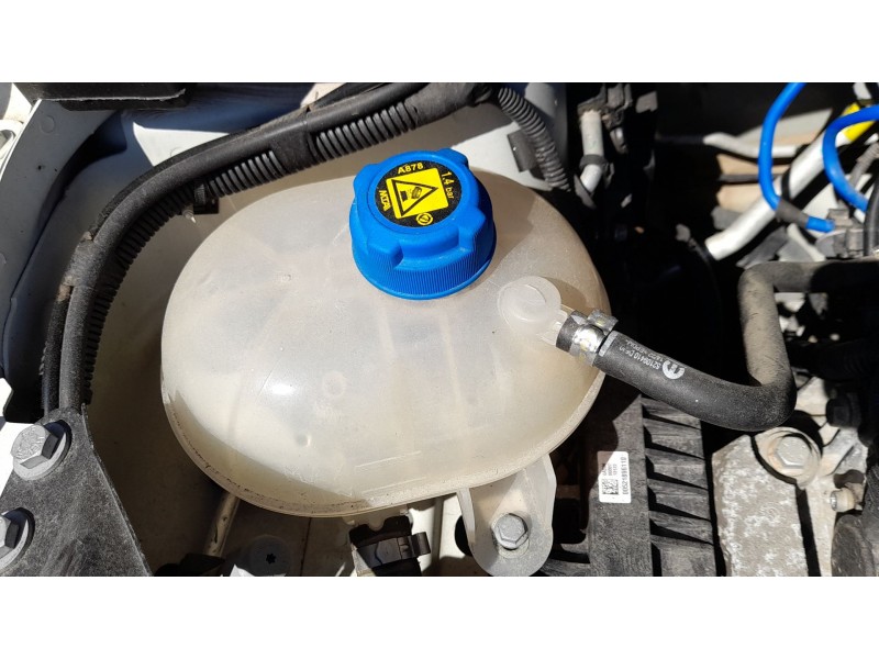 Recambio de deposito expansion para fiat 500 (312_) 1.0 mild hybrid (312.ayd1b) referencia OEM IAM 51956876  