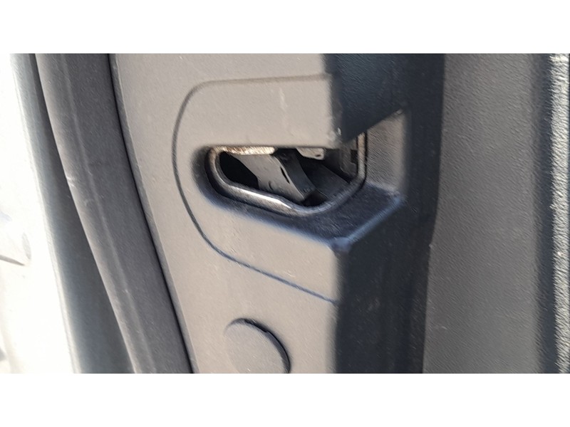 Recambio de cerradura puerta delantera izquierda para citroën c5 iii (rd_) 2.0 hdi 140 referencia OEM IAM 9800618280  