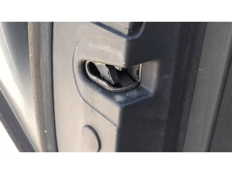 Recambio de cerradura puerta trasera izquierda para citroën c5 iii (rd_) 2.0 hdi 140 referencia OEM IAM 9800618780  