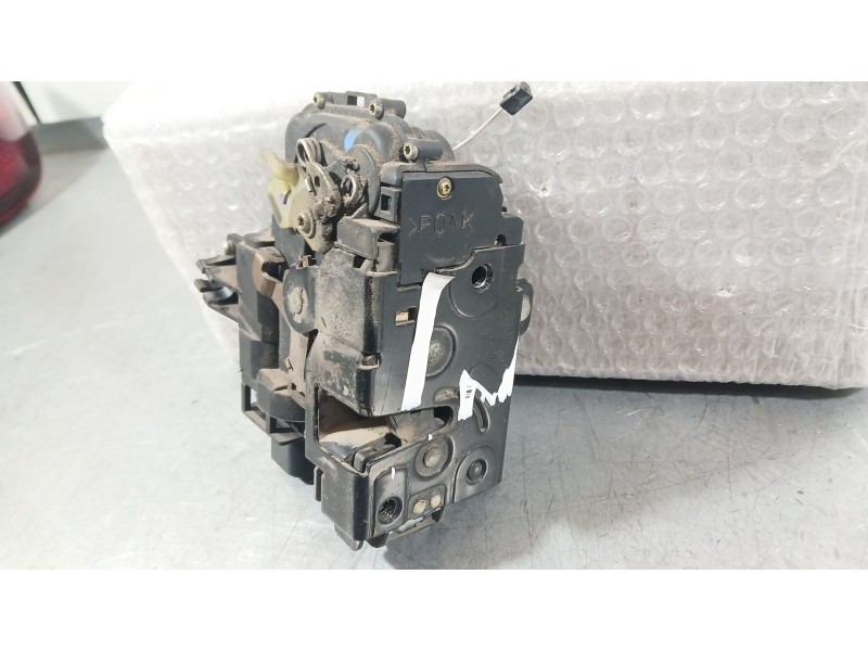 Recambio de cerradura puerta delantera derecha para volkswagen new beetle (9c1/1c1) 1.9 tdi referencia OEM IAM 6X1837014H  