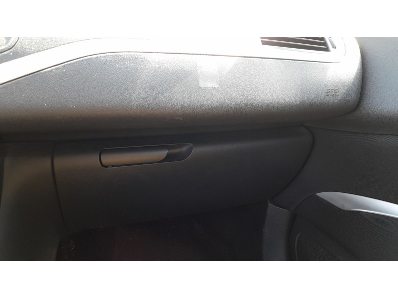 Recambio de guantera para citroën c5 iii (rd_) 2.0 hdi 140 referencia OEM IAM 8226PK 16069568ZD 